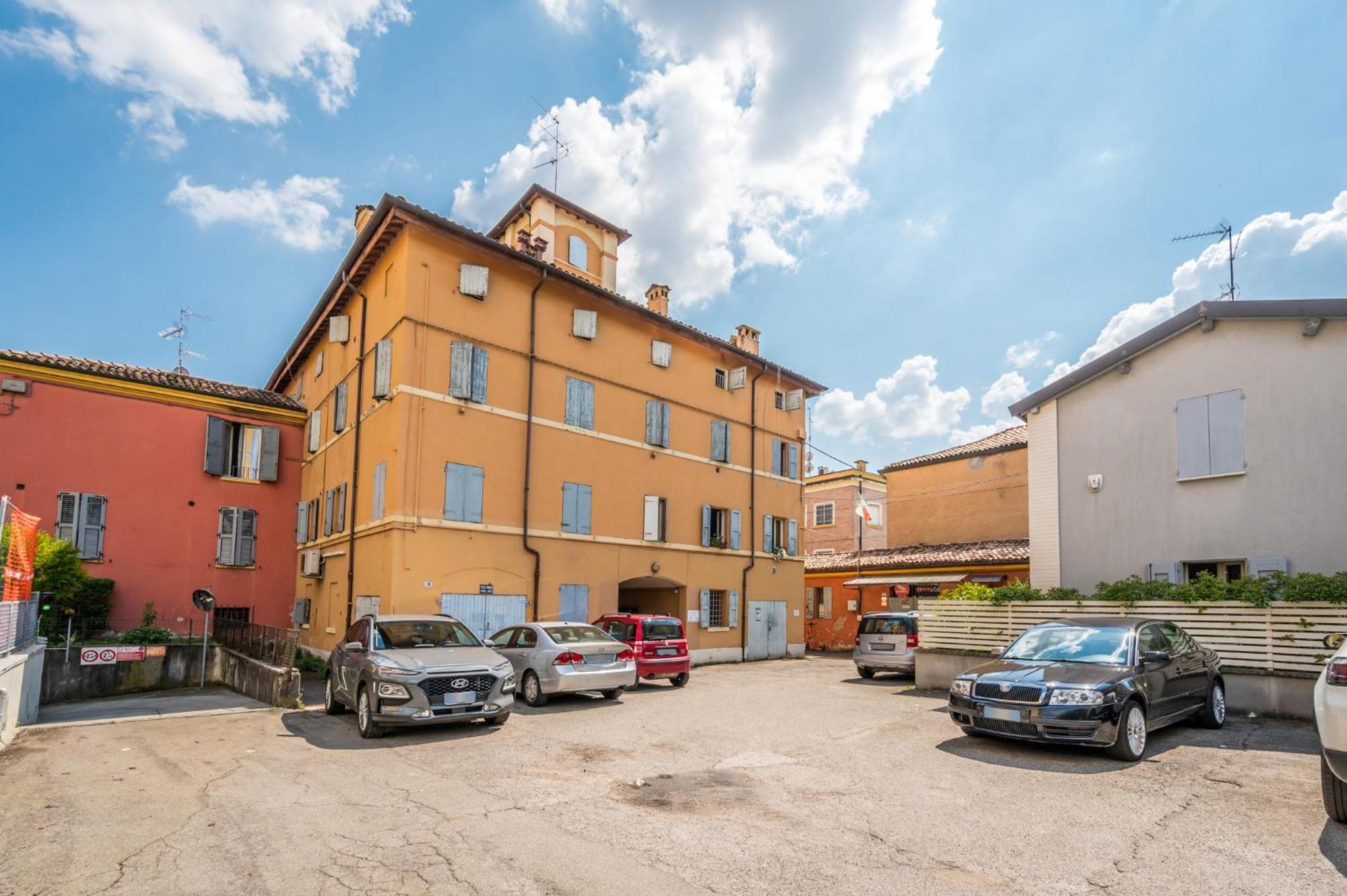 Апартаменты Modena Al Mulein - 2 Passi Dal Centro Con Parcheggio Экстерьер фото